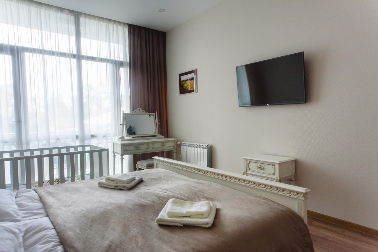 Boulevard apartment Batoemi Buitenkant foto